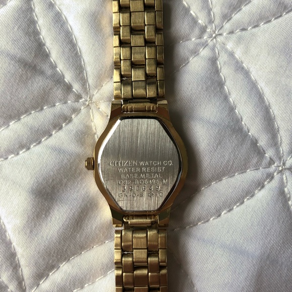 Citizen Women’s Watch - Picture 3 of 4